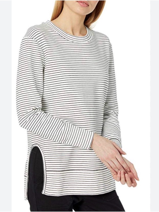 Daily Ritual Tops - DAILY RITUAL Striped Long-Sleeve Crewneck Pullover - White/Black Medium